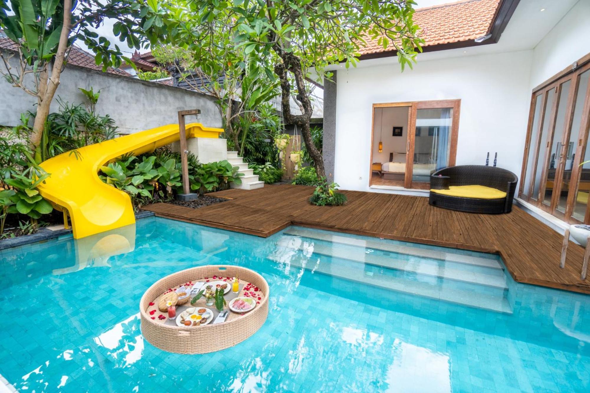 La Mira Villa Seminyak By Ini Vie Hospitality Kerobokan  Ngoại thất bức ảnh