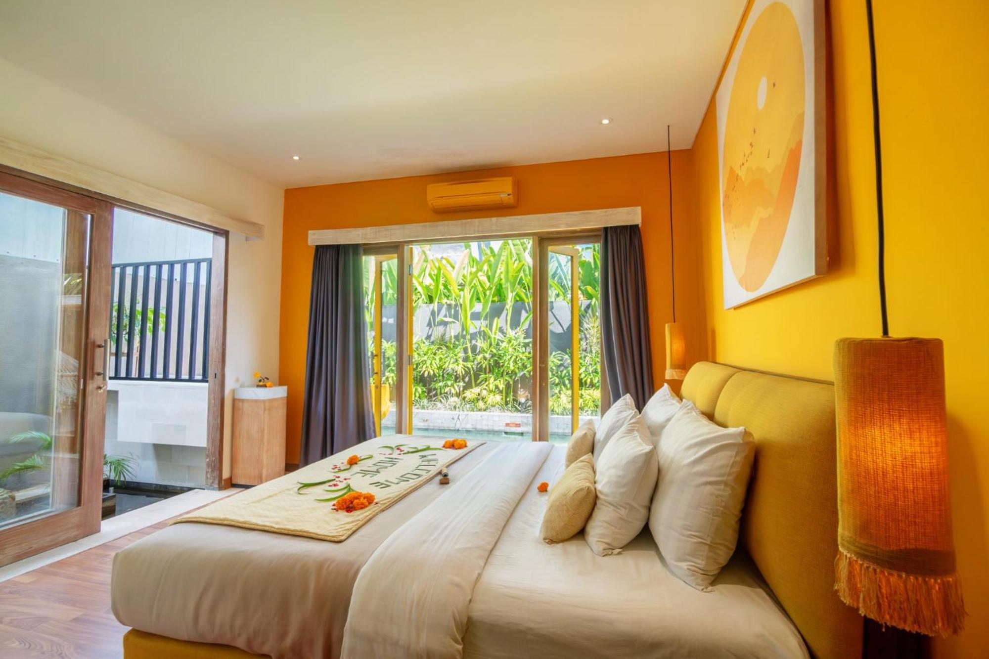 La Mira Villa Seminyak By Ini Vie Hospitality Kerobokan  Ngoại thất bức ảnh